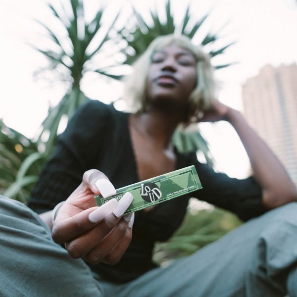 LOUD LDN Rolling Papers Natural Shop Product